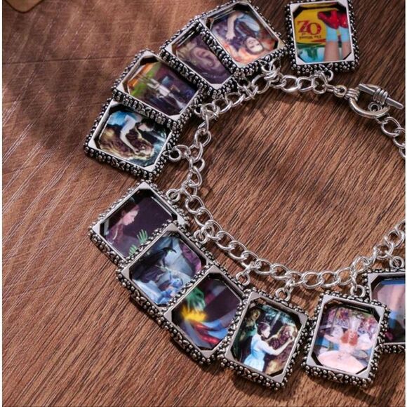 Wizard of Oz Toggle Bracelet - Picture 2 of 3